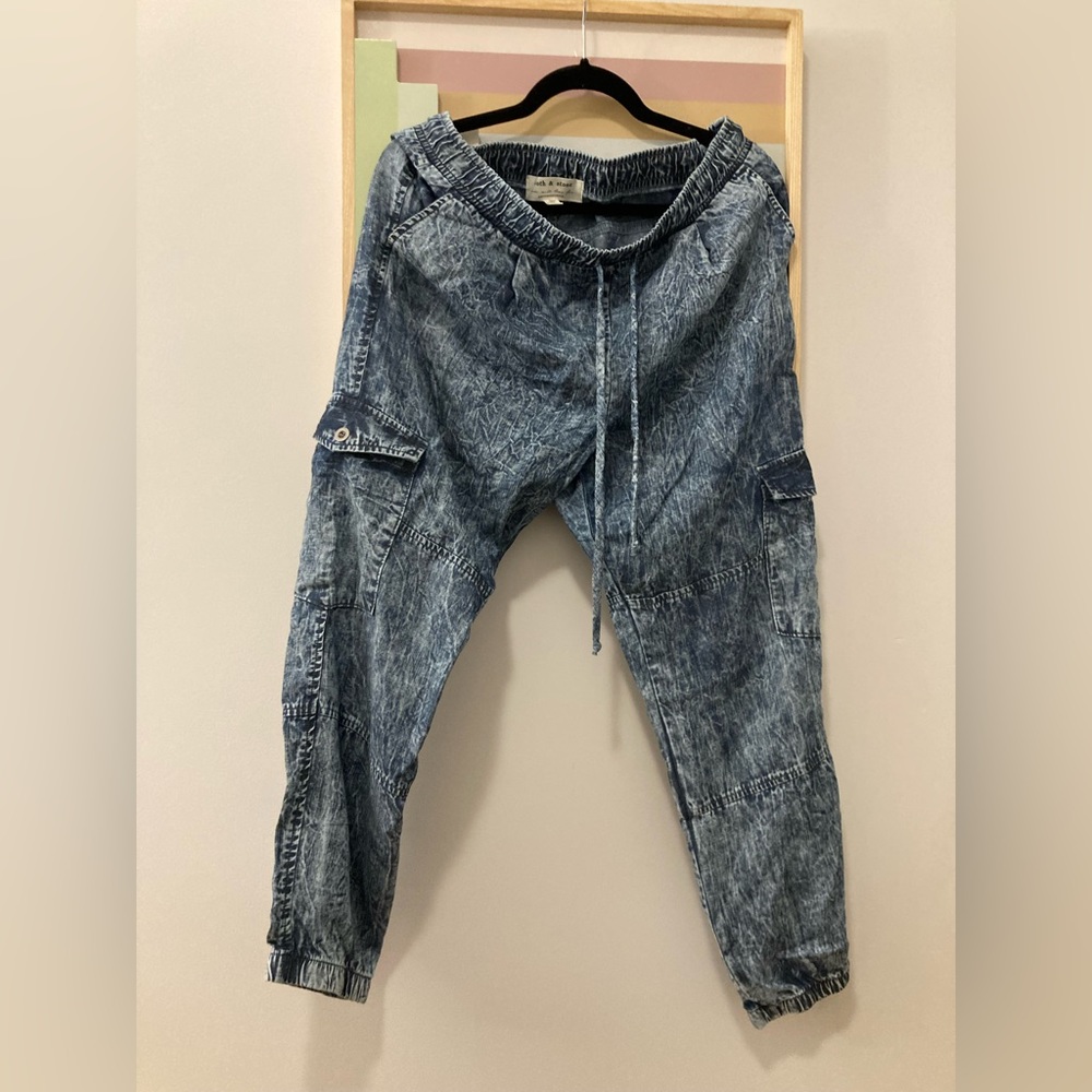 Moving sale! Cloth and Stone tencel cargo joggers NWOT